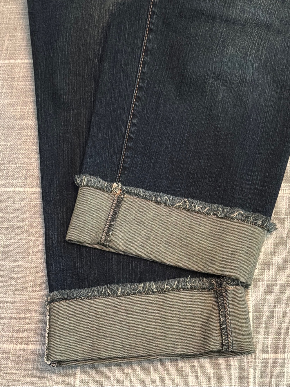 torrid Dark Indigo Boyfriend Crop Vintage Stretch w/Rolled Cuff - size 22 - Picture 5 of 7